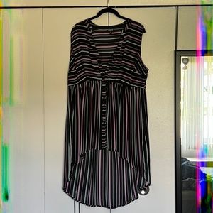 Torrid high low sleeveless shirt size 0